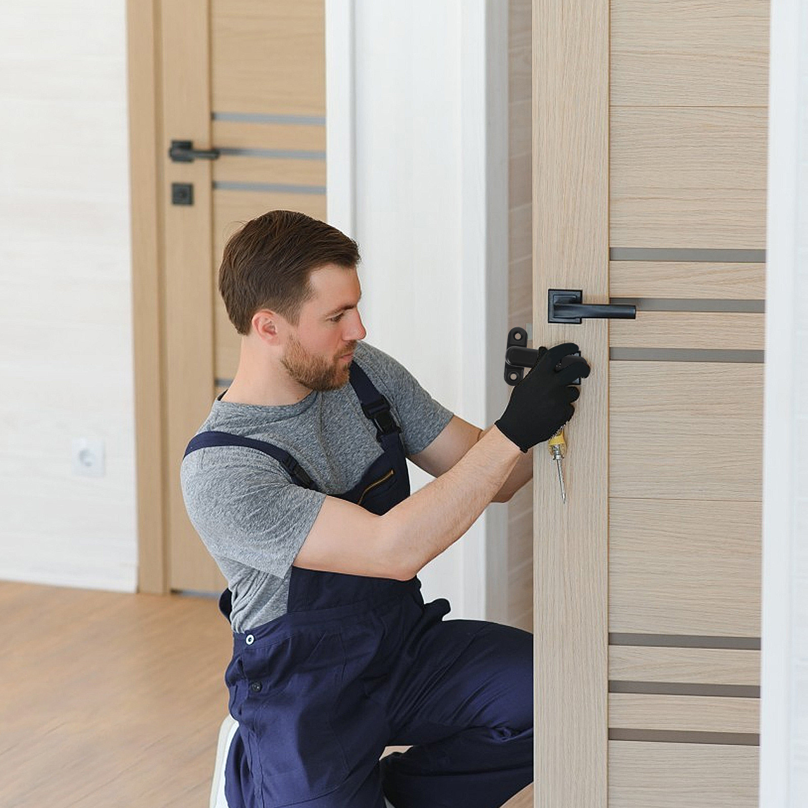 Przenośny alarm blokujący drzw – Door Stop Alarm recenzja i cena