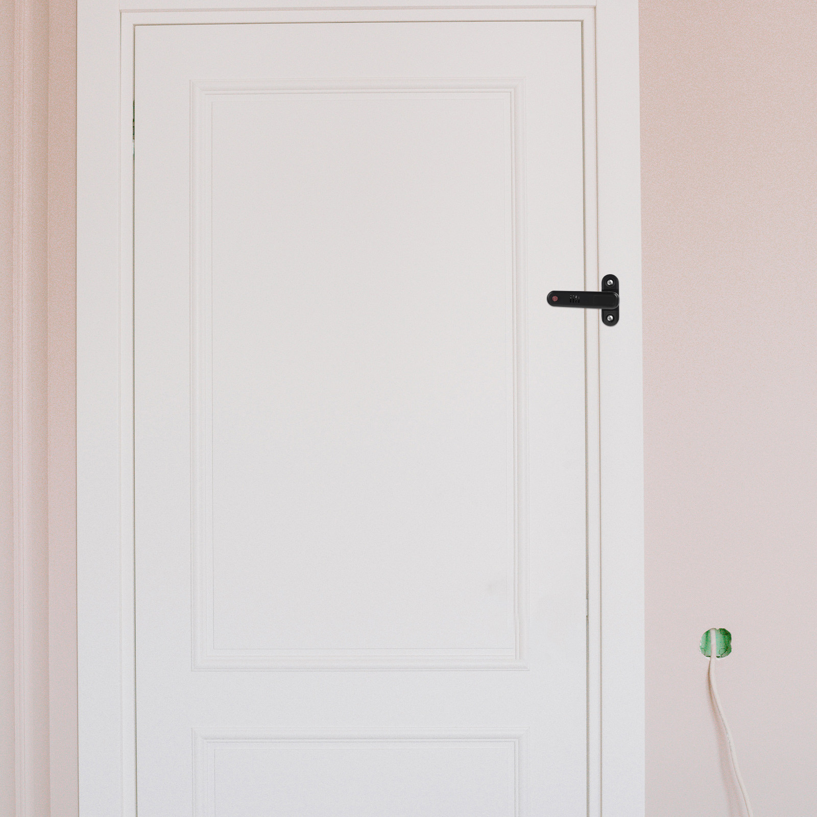 Przenośny alarm blokujący drzw – Door Stop Alarm recenzja i cena